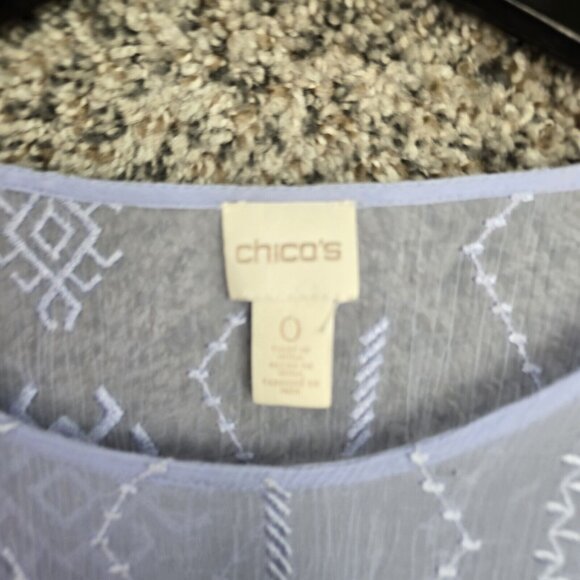 Chicos Top Womens 0 US Small Blue Sheer Embroidered Chiffon Blouse Ladies - Picture 6 of 8